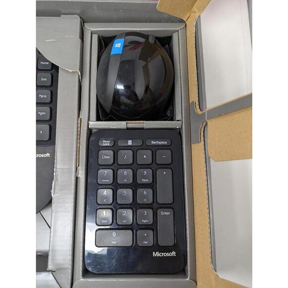 Microsoft Sculpt Ergonomic Wireless Desktop Keyboard, Keypad, Mouse-No Dongle - Picture 2 of 9